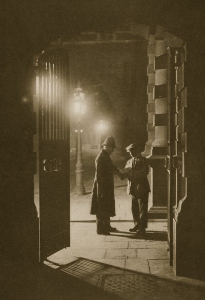 Scotland Yard i de tidlige morgentimer, Embankment (sepia-billede) af English Photographer